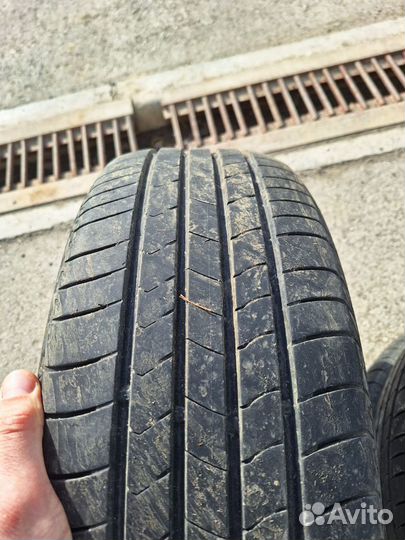 Kumho Ecsta HS51 205/60 R16 92H