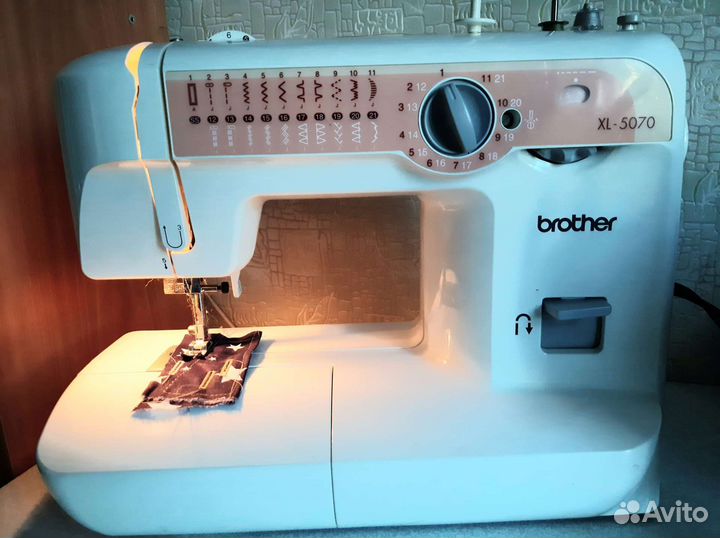 Швейная машина Brother