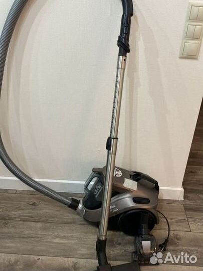 Пылесос тефаль безмешковый