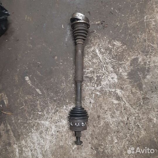 Привод Audi a4,b5,Ауди а4,б5 1,6 AHL