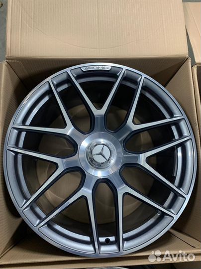 Mercedes W290 AMG GT63 диски оригинал кованые