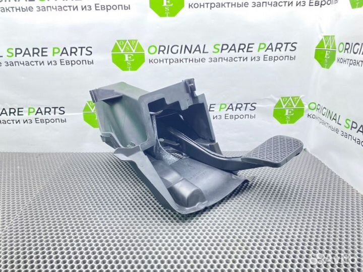 Педаль тормоза Mercedes-Benz E-Class S211 OM647 DE