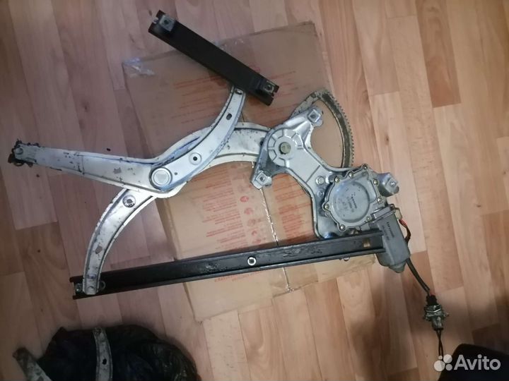 Электро стеклоподъемник Passat b4