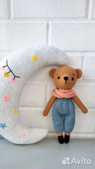 Игрушка. Вязаный мишка. В наличии