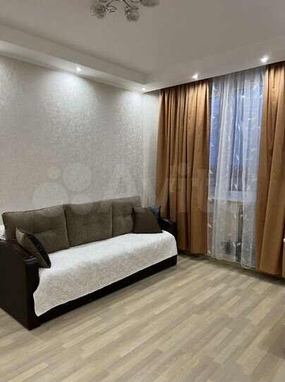 1-к. квартира, 40 м², 8/17 эт.