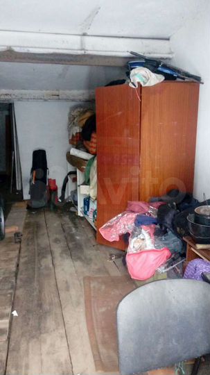 Гараж, > 30 м²