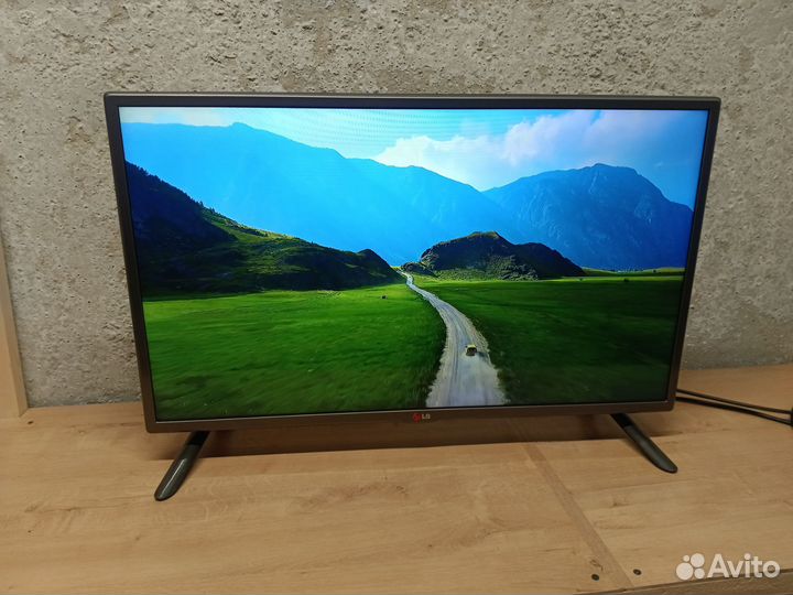 Продам телевизор LG 32 дюйма/Full Hd/Dvbt2