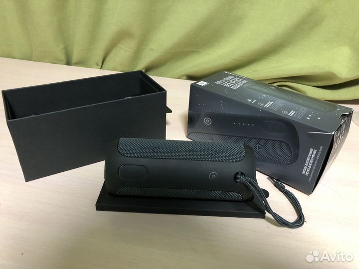 Колонка jbl flip essential