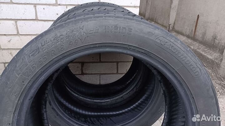 Kormoran Ultra High Performance 215/55 R18