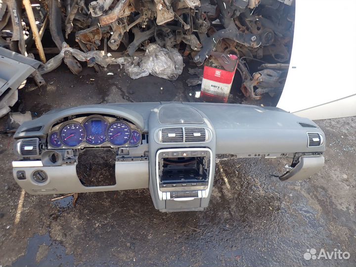 Торпедо для Porsche Cayenne 2003-2010