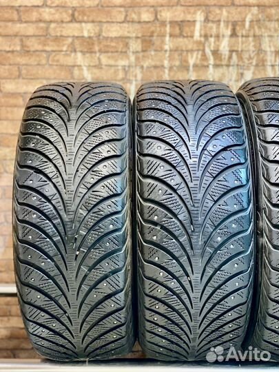 Sava Eskimo Stud 205/55 R16