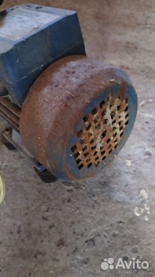 Водяной насос