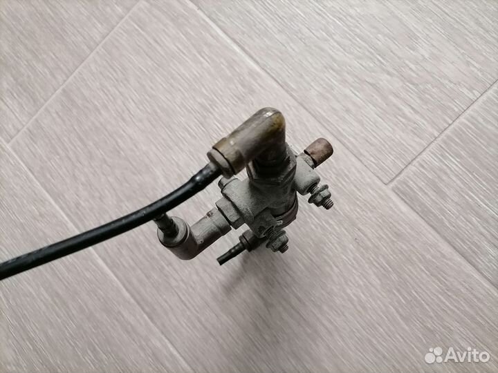 Клапан пневматический для Volvo