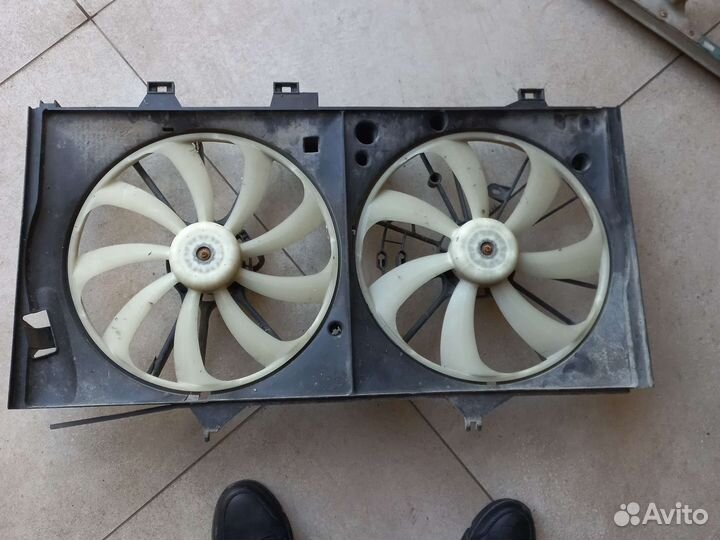 Диффузор радиатора Toyota Camry 50 Lexus ES 6