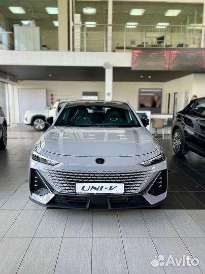 Changan UNI-V 1.5 AMT, 2023