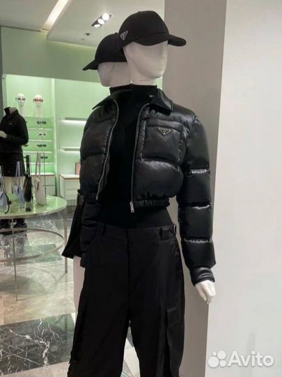Пуховик prada 2 цвета