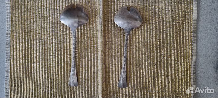 Ложка сервировочная серебряная