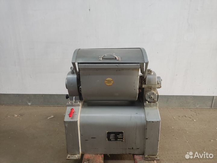 Тестомес для крутого теста HWH-15