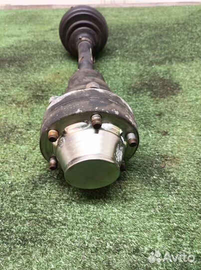 Полуось передняя Audi Q7 2005