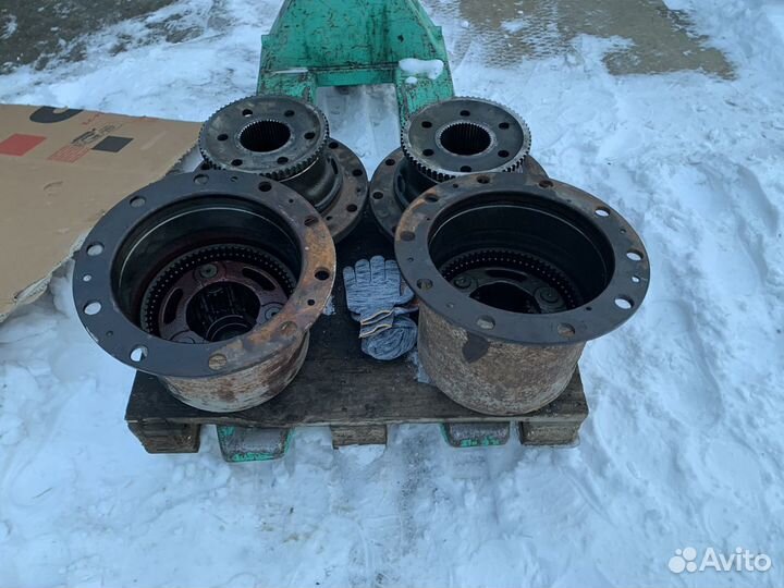 Ступицы полуось Ивеко Траккер