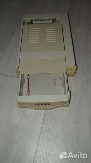 Mobile rack для жестких дисков IDE