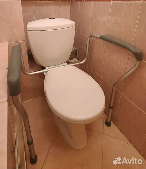 Поручни для унитаза