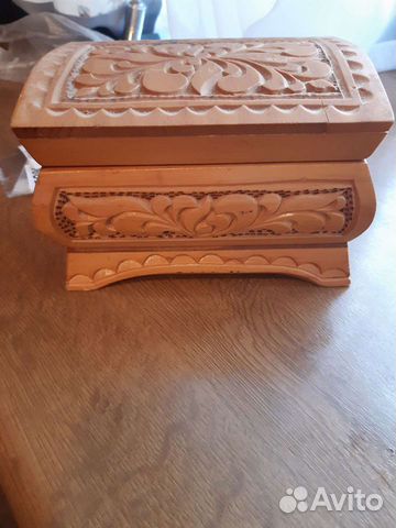 Шкатулка резная деревянная ручная работа