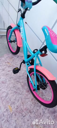 Детский велосипед четырехколесный 16