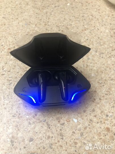 Беспроводные наушники