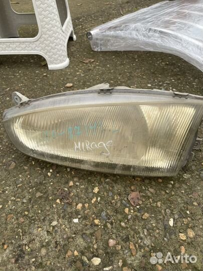 Фары Mitsubishi mirage
