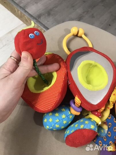 Развивающие игрушки Tiny Love