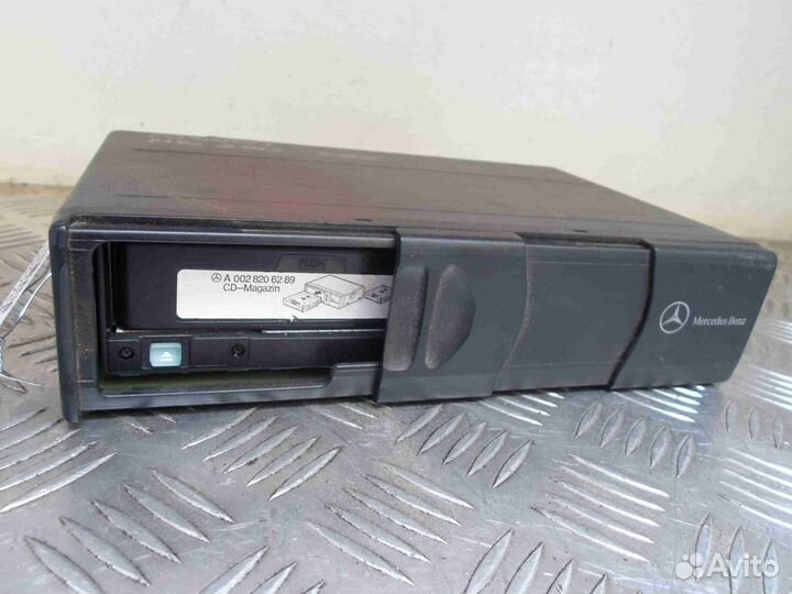 Чейнджер Mercedes S-klasse W220 2208274642