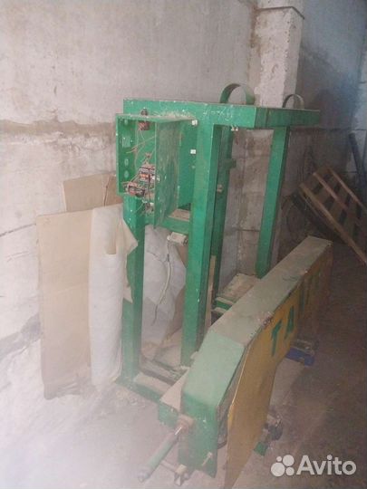 Ленточная пилорама Тайга.Оцилиндровочный магр