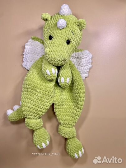 Вязаная игрушка комфортер дракон динозавр гусь