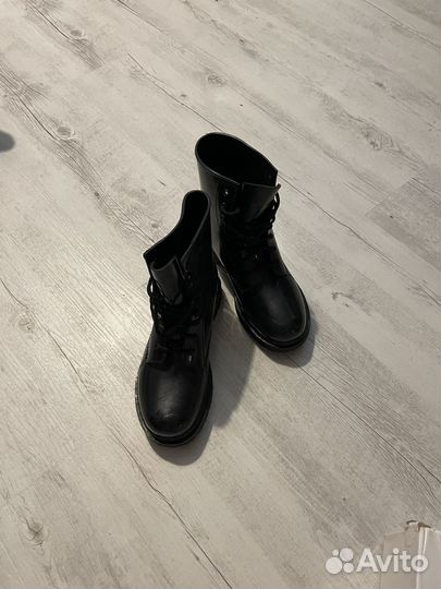 Ботинки женские