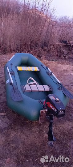 Лодчный мотор Тохатсу 2.5 лодка Нептун