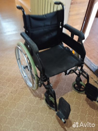 Коляска инвалидная