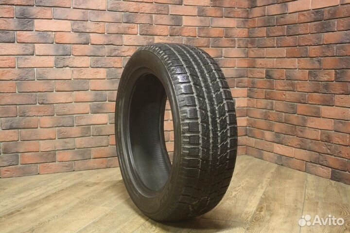 Toyo Observe GSi-5 235/55 R19