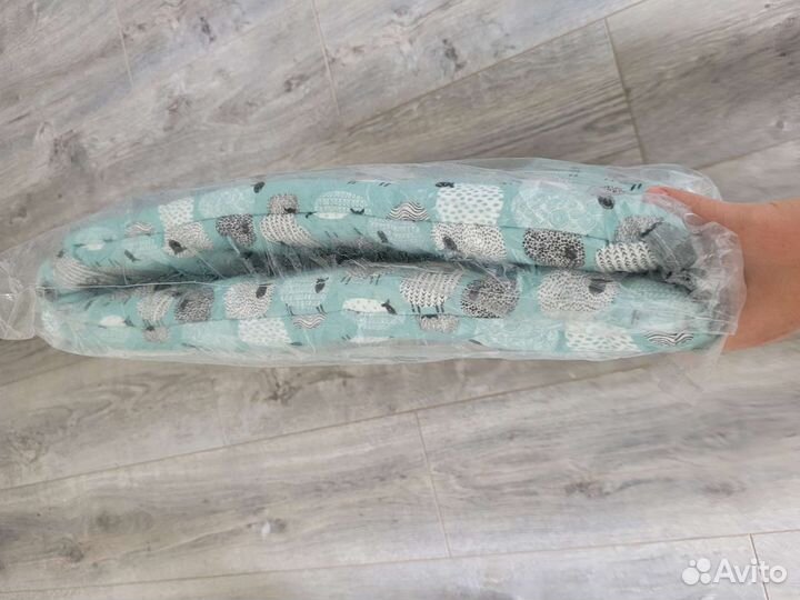 Подушка на скамью 45x100x4 новая