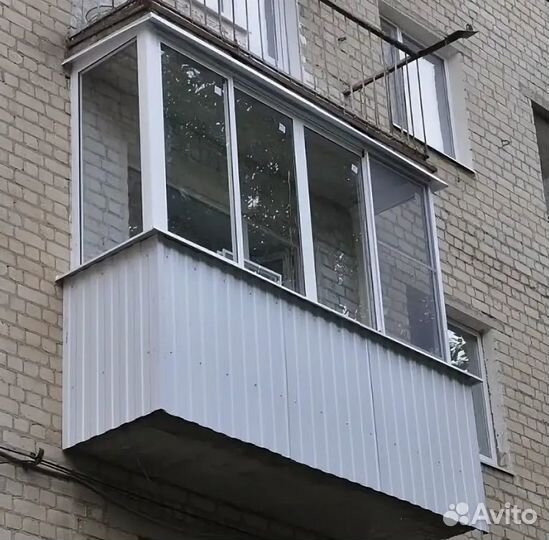 Остекление раздвижное с обшивкой