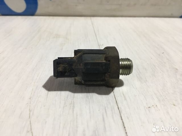 Датчик детонацииlada largus 1.6 мт к4м