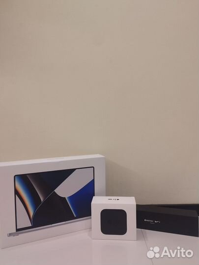 Коробка от apple watch 3