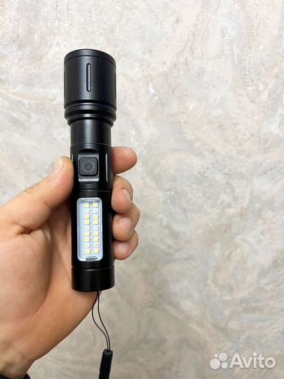 Фонарь яркий луч до км с встроенным акб