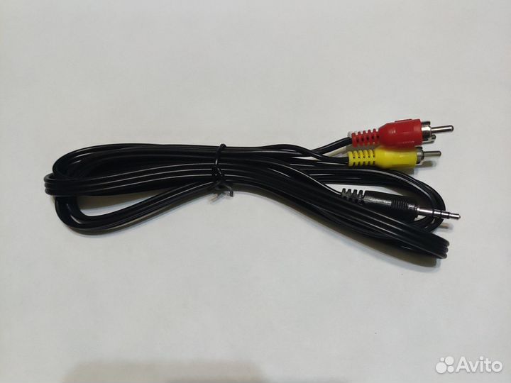 Кабель 3RCA-AUX, новый