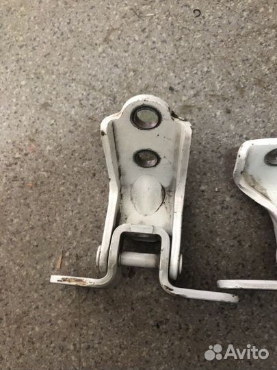 Петля задней левой двери киа оптима 3