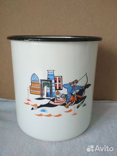 Эмалированная банка 2,5 литра СССР