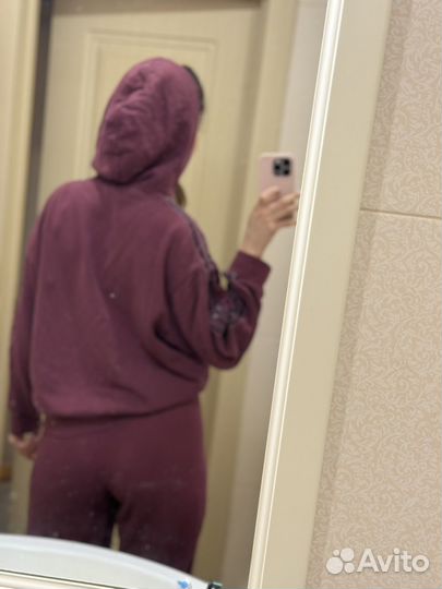 Спортивный костюм adidas женский