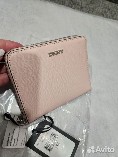 Кошелёк Dkny нюдовый 13на10, оригинал