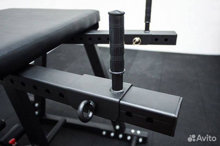 Обратная гиперэкстензия Stecter (Reverse Hyper)