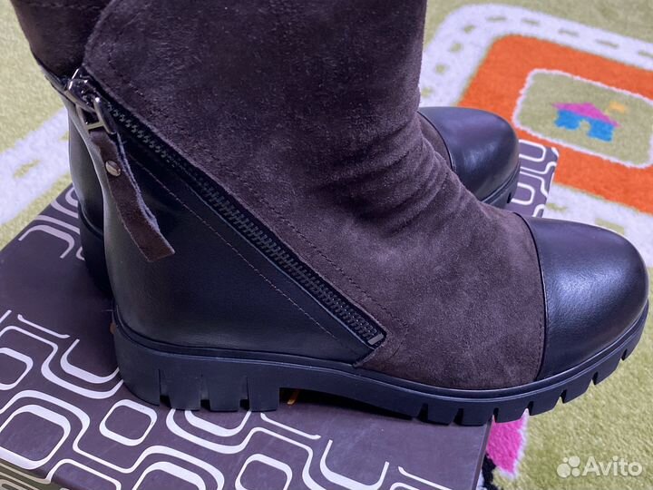 Ботинки женские